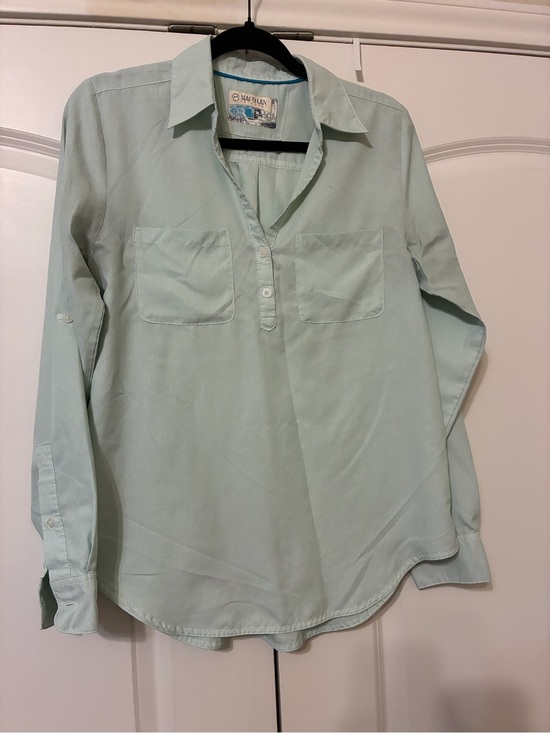 Magellan Outdoors Tops - Magellan Outdoors Women's Light Mint Button-Front Shirt